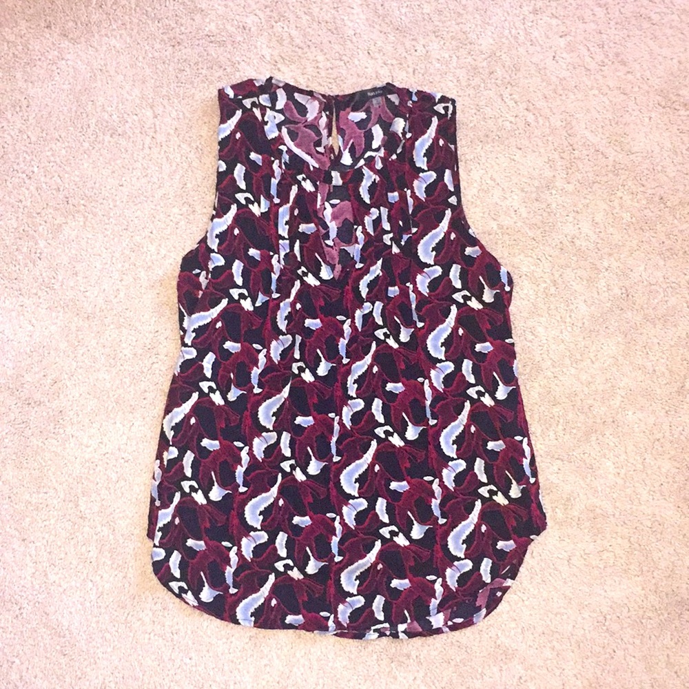 Fun2Fun Sleeveless Top Size M